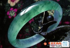 
	玉和玉石的區別
