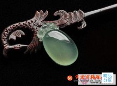 
	翡翠屬于玉嗎
