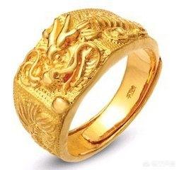 男戒指款式圖片-男士戴金戒指，戴多少克的比較合適？
