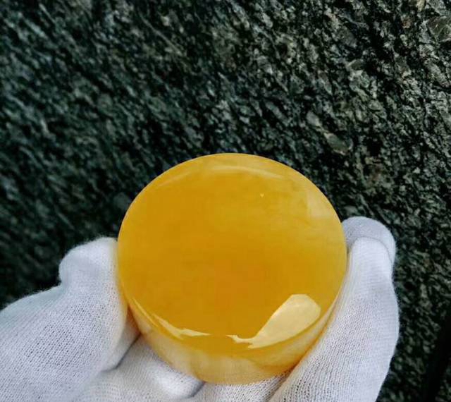 一分鐘讀懂：什么是雞油黃蜜蠟！