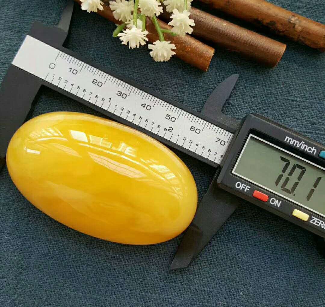 蜜蠟雞油黃20克多少錢一克，你知道嗎？