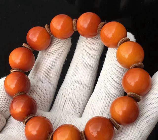 紅皮老蜜蠟克價3千，買貴了嗎？
