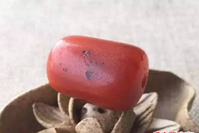 蜜蠟有紅色的嗎，看到絕不會讓你失望！