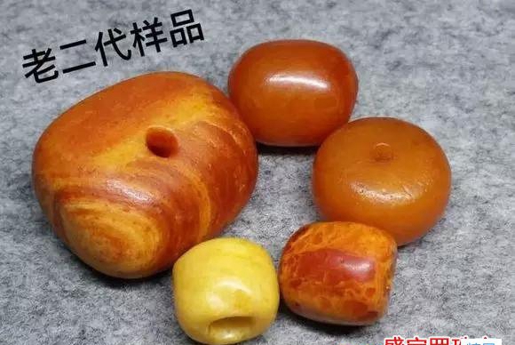 什么是二代老蜜蠟，二代老蜜蠟多少錢一克？