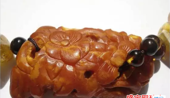 遼代老蜜蠟多少錢一克，遼代老蜜蠟真的存在嗎？