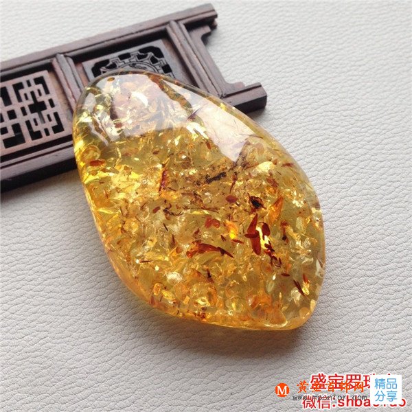 波羅的海琥珀花珀價格，花珀怎么選購？