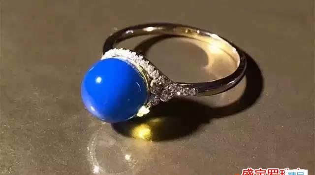 琥珀蜜蠟金絞蜜價格，誰最高？