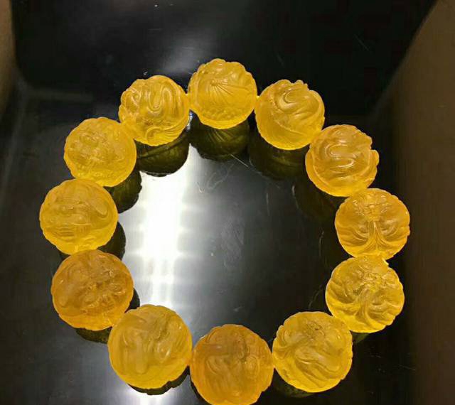 藍珀和金珀的價格差距，為什么這樣的大？