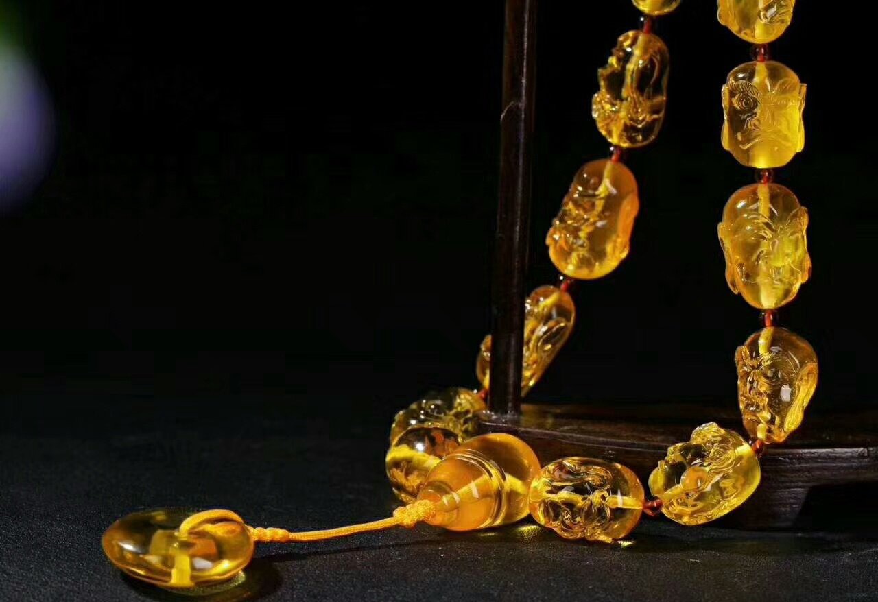 金珀跟藍珀哪個價錢高，答案你絕對想不到！