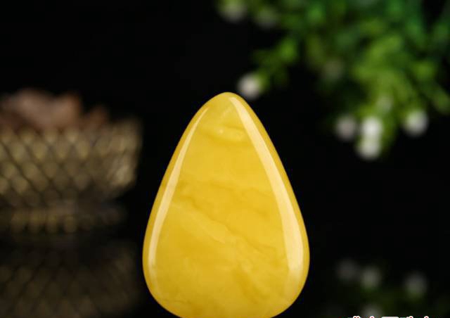 蜜蠟辟邪嗎，民間有著這樣的傳說！