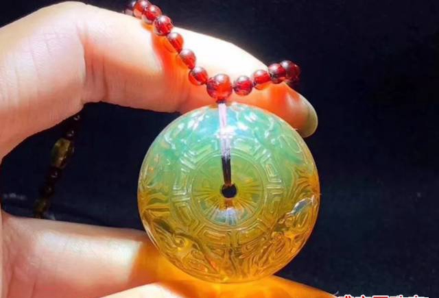 人工琥珀制作方法，看看它和天然琥珀的不同之處！