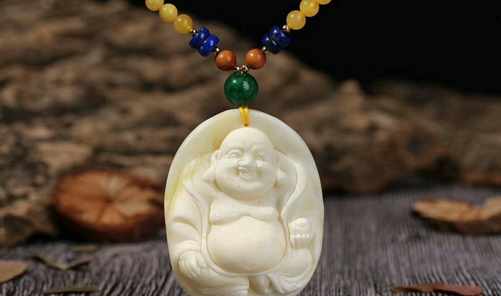 蜜蠟吊墜價格及圖片,專家的回答令人恍然大悟!
