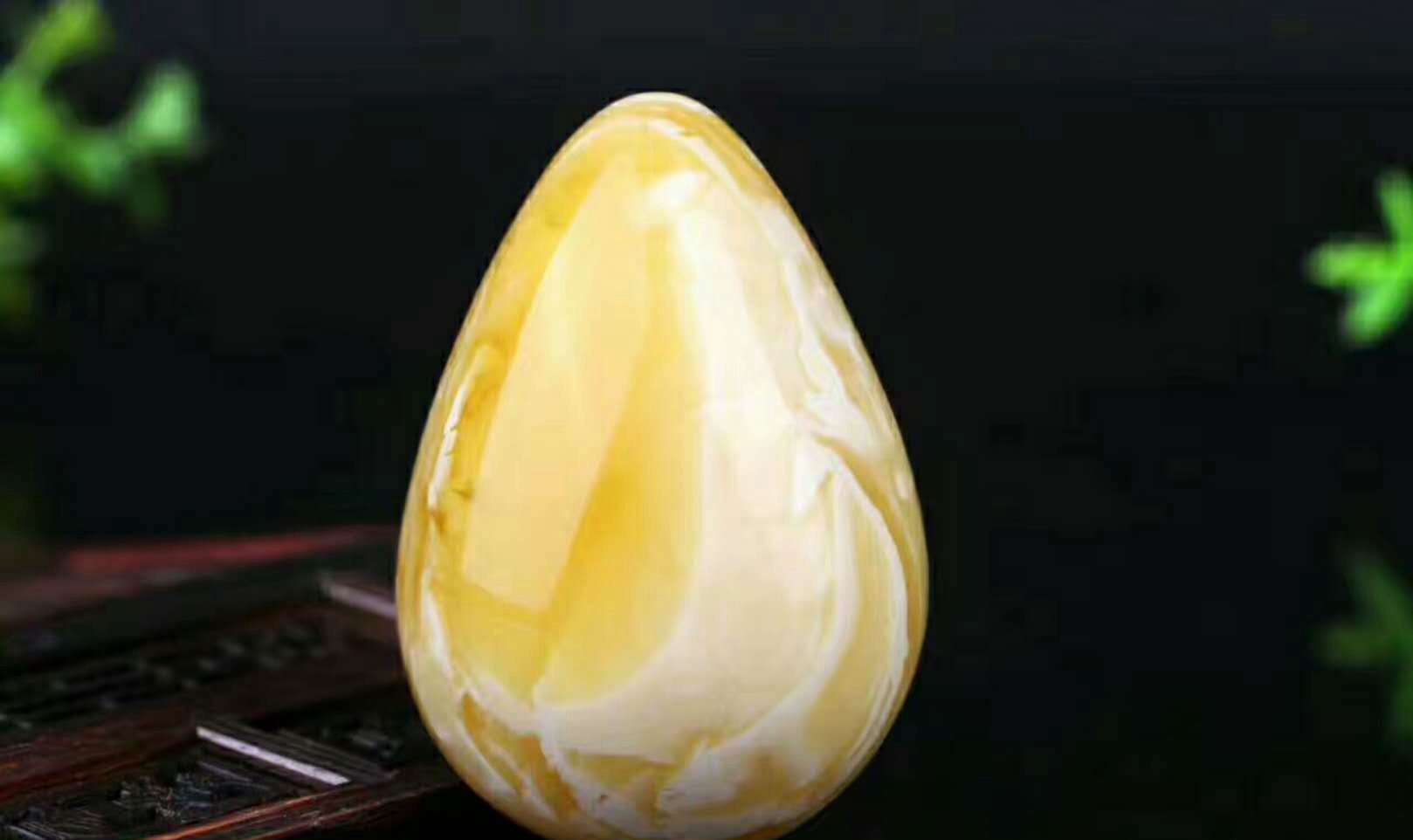 密臘吊墜圖片價格  蜜蠟吊墜怎么挑選？