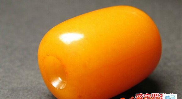 蜜蠟桶珠項鏈