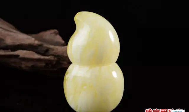 看過白蜜蠟圖片，才知道大家為什么都說白蜜蠟好！