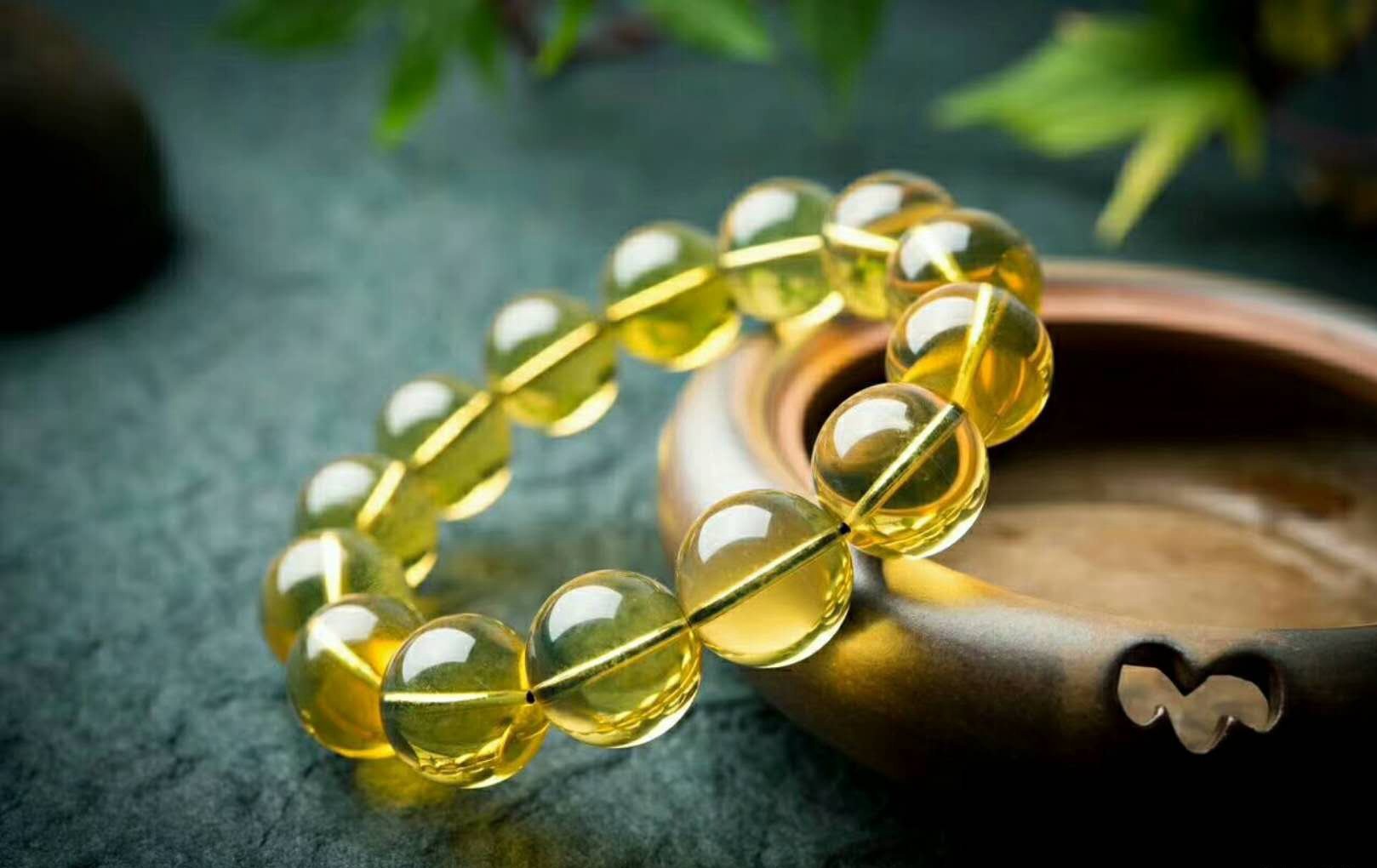 蜜蠟和琥珀蜜蠟的區別