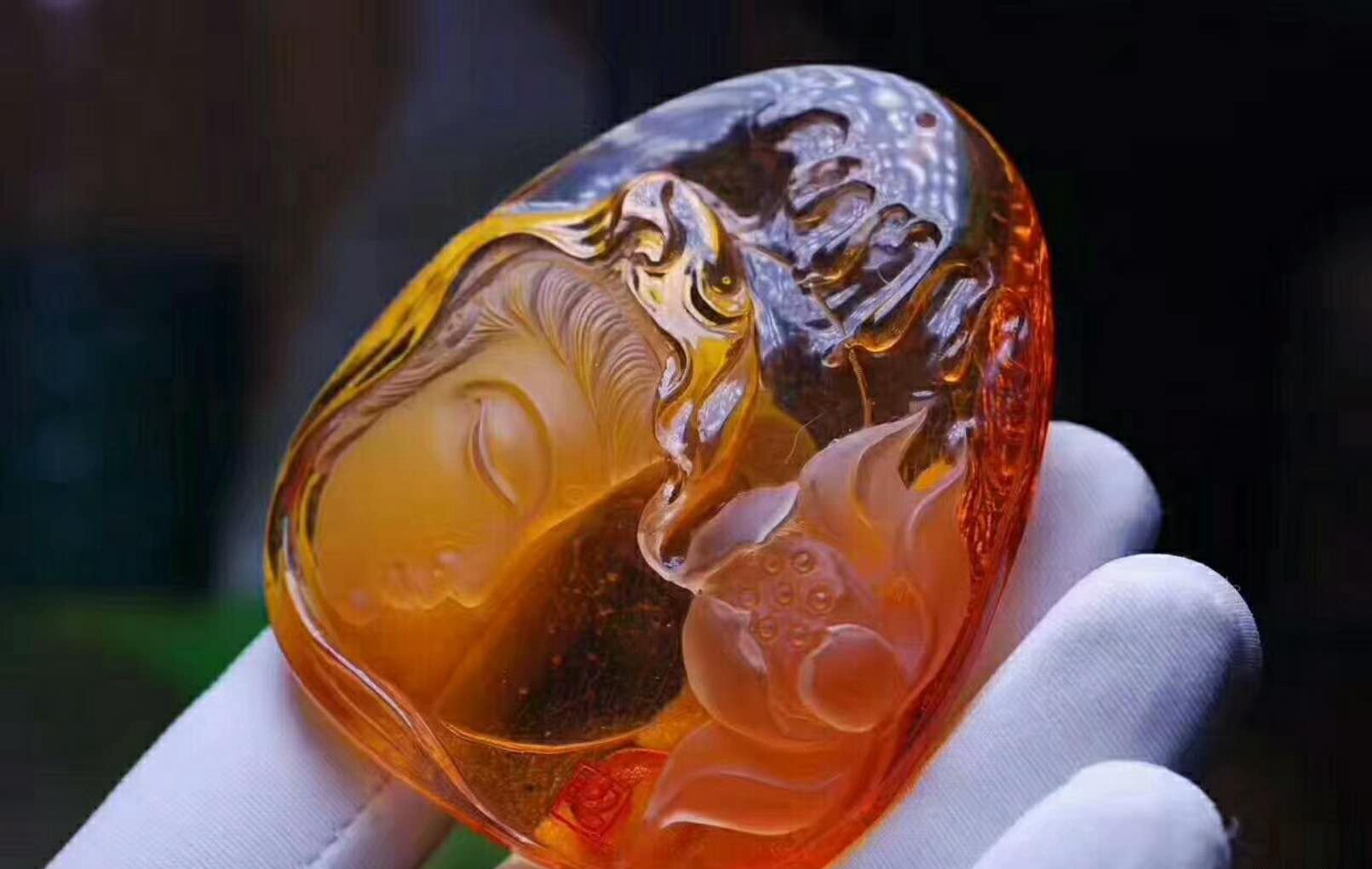 琥珀和蜜蠟的區別，我想這是最好的答案！