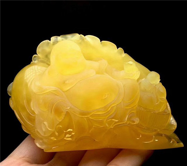 走進蜜蠟——蜜蠟戴久了會變色嗎