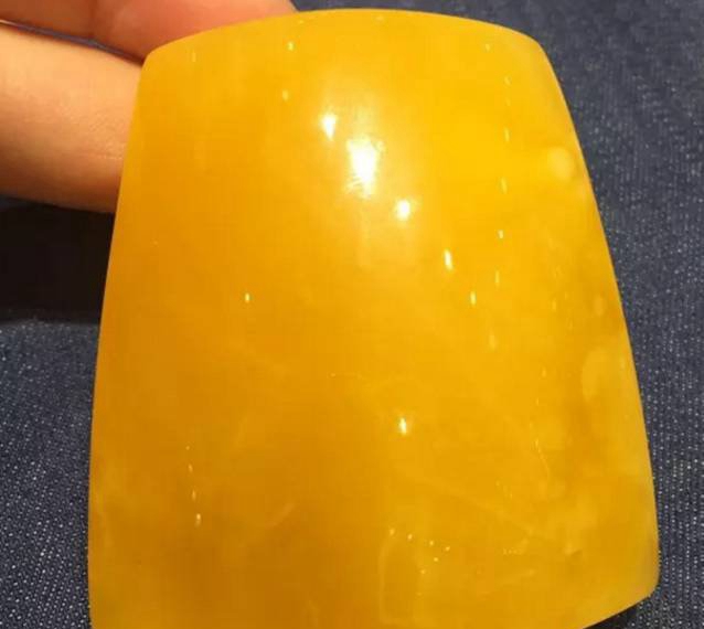雞油黃密蠟能佩戴嗎，不能戴的是這幾種！
