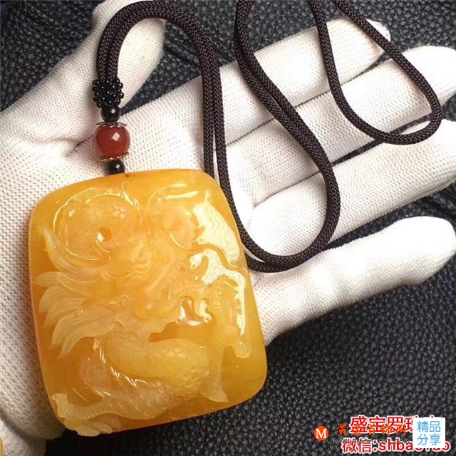 蜜蠟和玉哪個對身體好，今天終于找到了答案