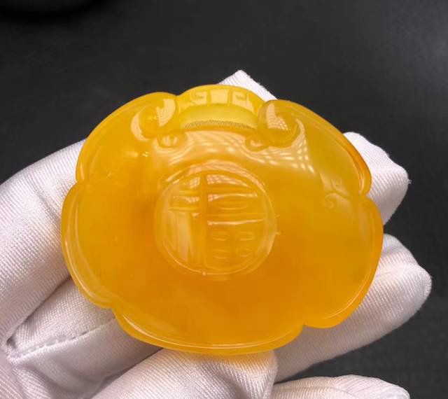 白花蠟和雞油黃哪個好，是時候告訴你真相了！