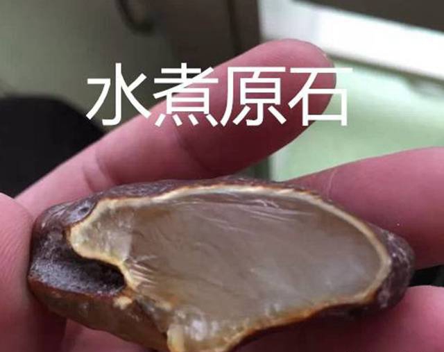 蜜蠟原石怎么辨別真假，這6種假蜜蠟原石經常能見到！