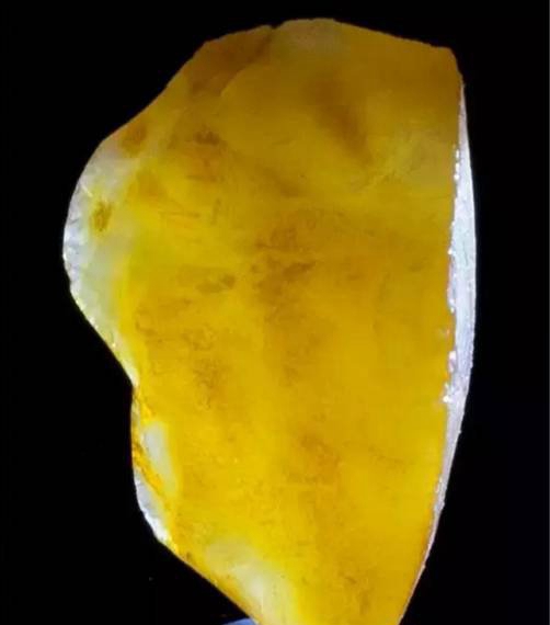 怎樣打磨蜜蠟原石，看完這篇你就會了！