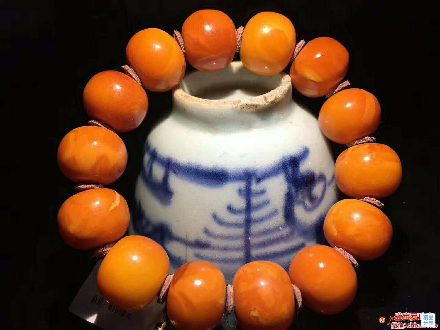 雞油黃老蜜蠟手串價格