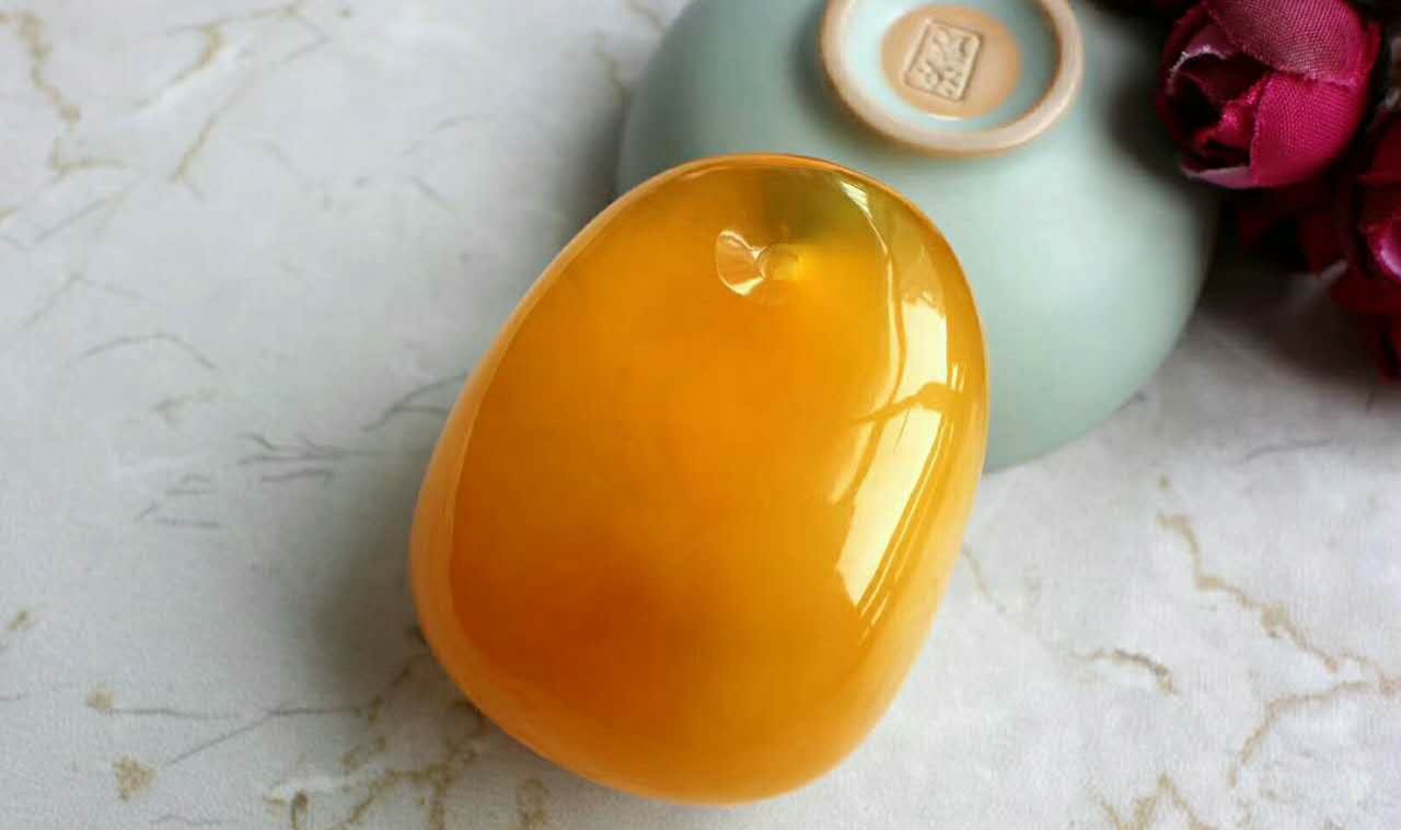 你絕對不知道蜜蠟雞油黃價格，最真實的現狀！