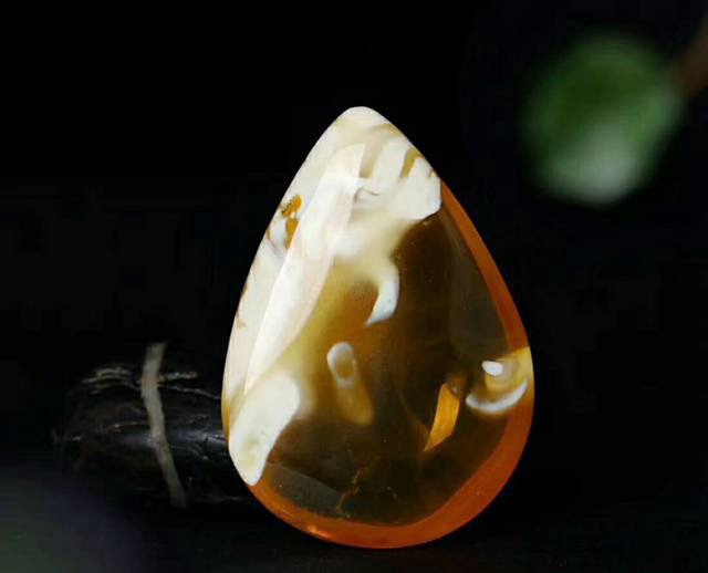金白蜜蠟的價格，真沒你想像的那么簡單！