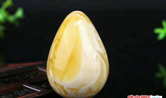金白蜜蠟的價格，真沒你想像的那么簡單！