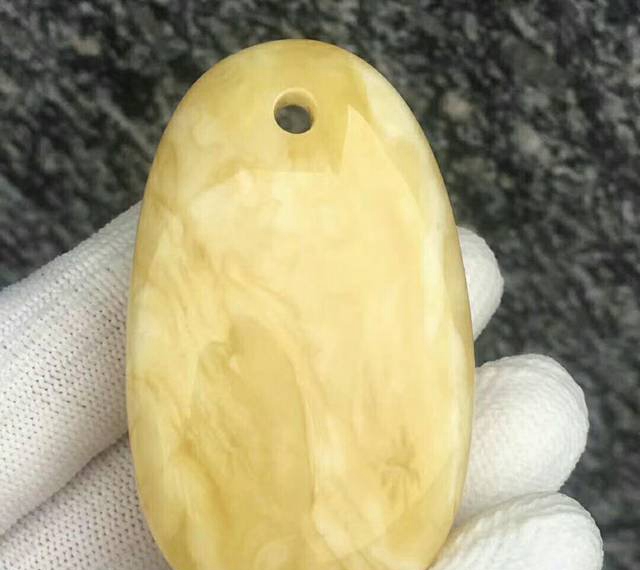 蜜蠟漂白花價格多少錢，如何購買白蜜蠟？