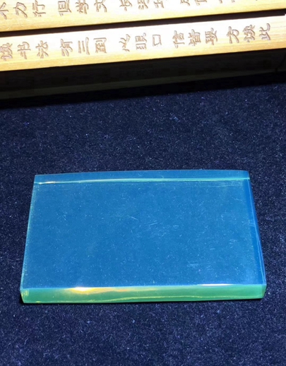 多米尼加藍珀克價遠超黃金，造成這種局面的原因是什么呢？