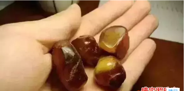 烏克蘭蜜蠟原石克價，看完后您就明白了！