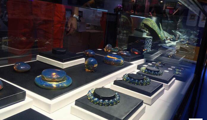 按著琥珀行情這么發展下去， 藍珀價格難道要坐火箭？非要上天了不可！