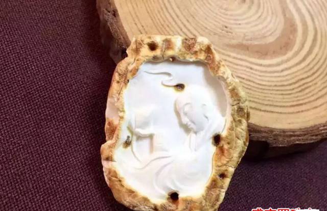 蜜蠟為什么這么貴，因為它貴的有理由！