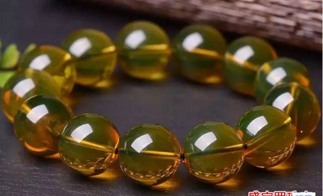 墨西哥藍珀戒指多少錢一克，請不要把它當作廉價的藍珀！