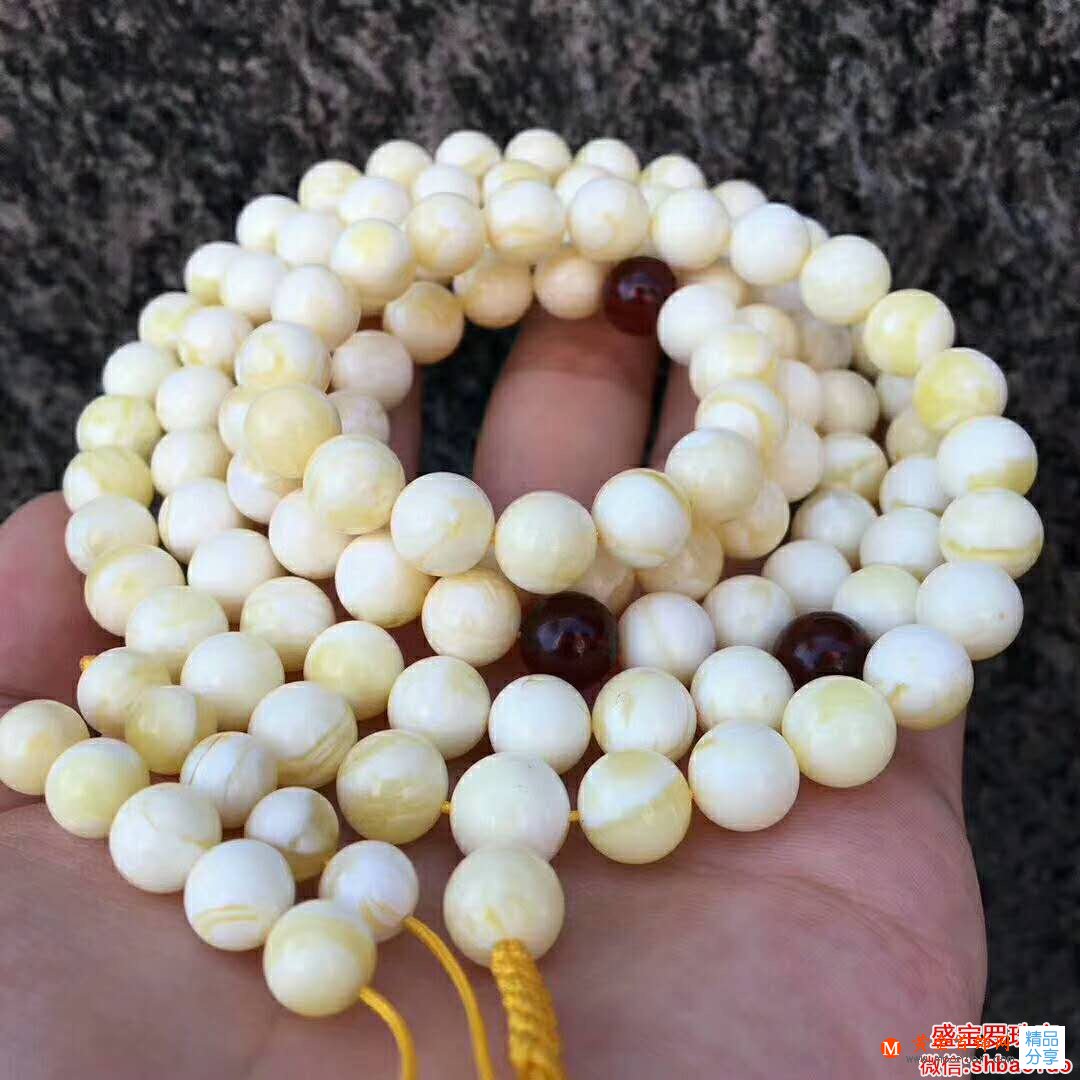 白蜜蠟手鏈價格，如何挑選白蜜蠟手鏈？