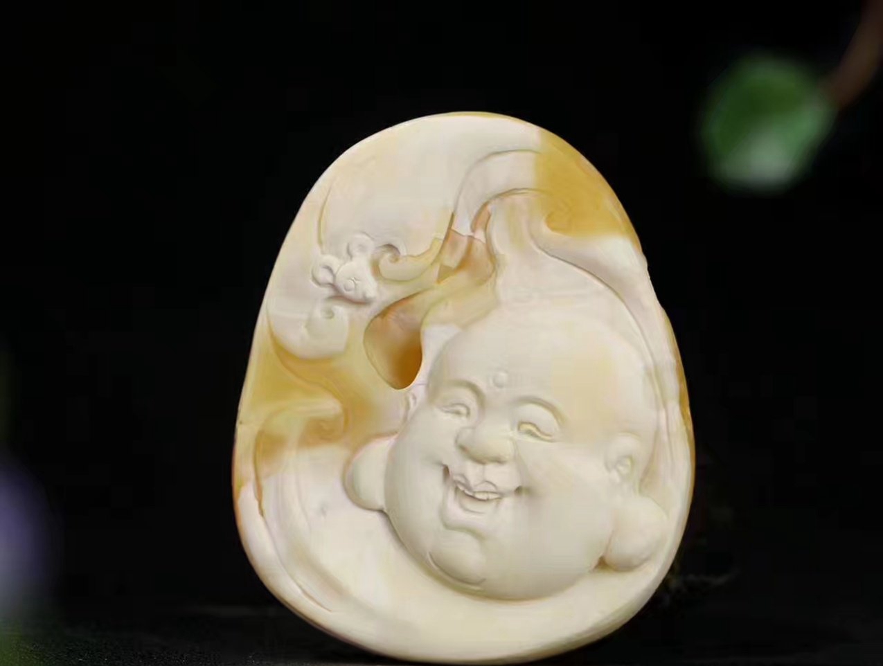 白花蜜蜜蠟價格比黃蜜蠟貴嗎？答案可能出乎你意料！
