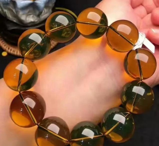 墨西哥凈水藍珀多少錢一克，琥珀最新行情全面剖析！