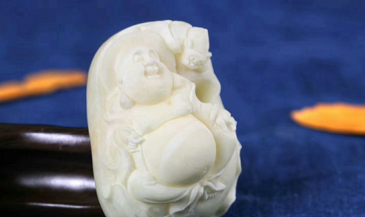 白蜜蠟的價格反超藍珀，理由有三！