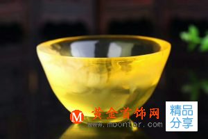 金絞白蜜蠟多少錢一克，這要我怎么回答呀？