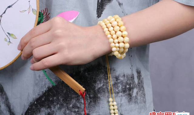 滿蜜白花蜜蠟和白花蠟區別，你真的清楚嗎？