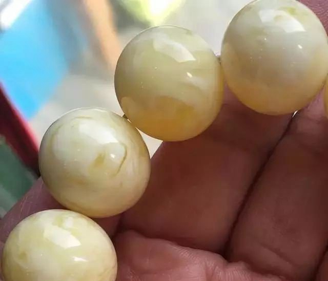 假白花蜜蠟紋理圖片是怎么樣的，資深玩家教你看圖識真假！