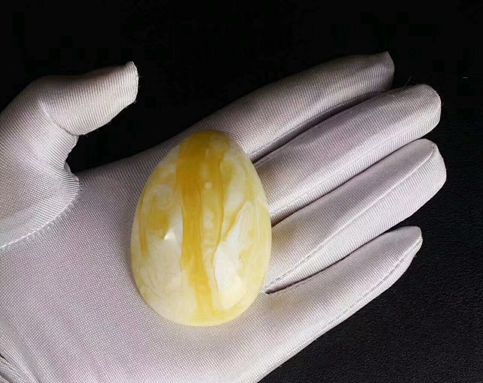 俄羅斯花白蜜蠟價格，分分鐘為你揭秘！