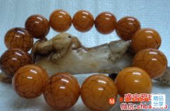 開片老蜜蠟多錢一克？