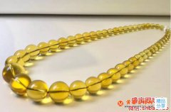 琥珀適合什么人帶，戴上果然和以前不一樣！