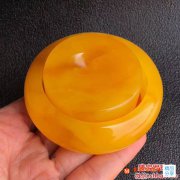 蜜蠟手鐲耐磨嗎，最專業的回答都在這兒！