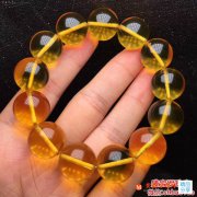 二代金珀手串價格，比你想象中的要高很多！