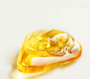 壓制金珀價格 什么是壓制金珀？